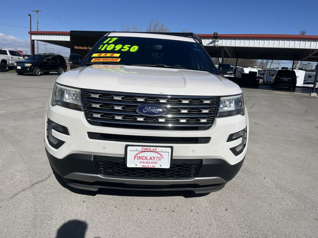 2017 Ford Explorer Image 4