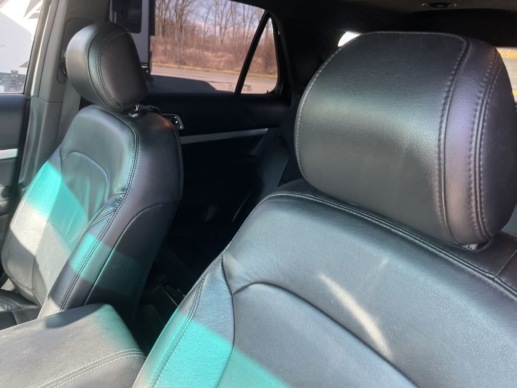 2017 Ford Explorer Image 20