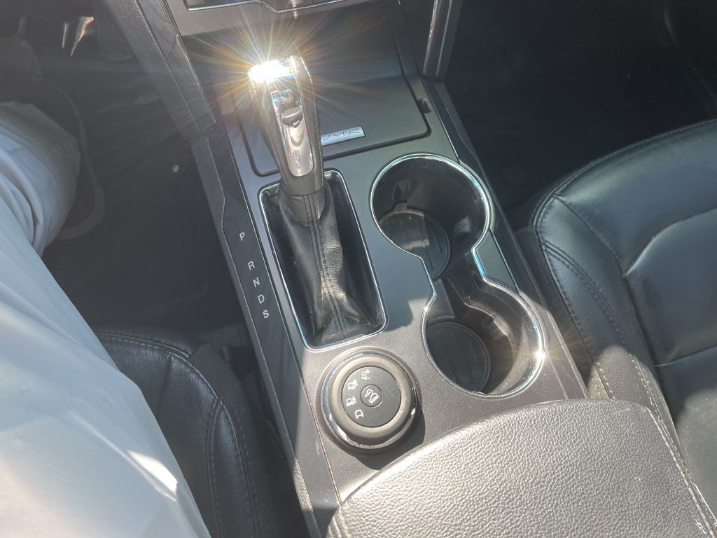 2017 Ford Explorer Image 36
