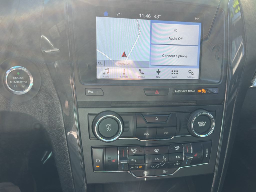 2017 Ford Explorer Image 38