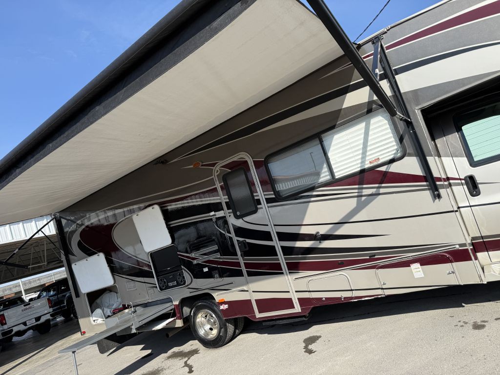 2014 Chevrolet Express Image 16