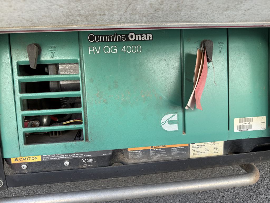 2014 Chevrolet Express Image 30