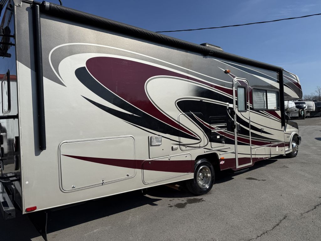 2014 Chevrolet Express Image 37