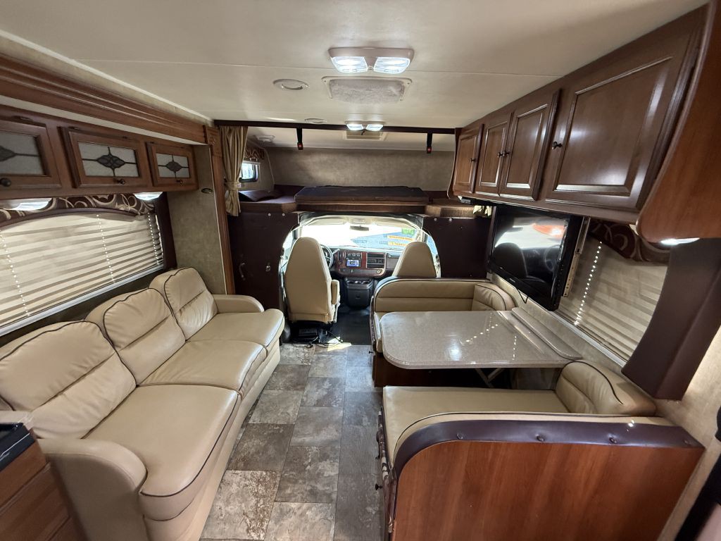 2014 Chevrolet Express Image 44