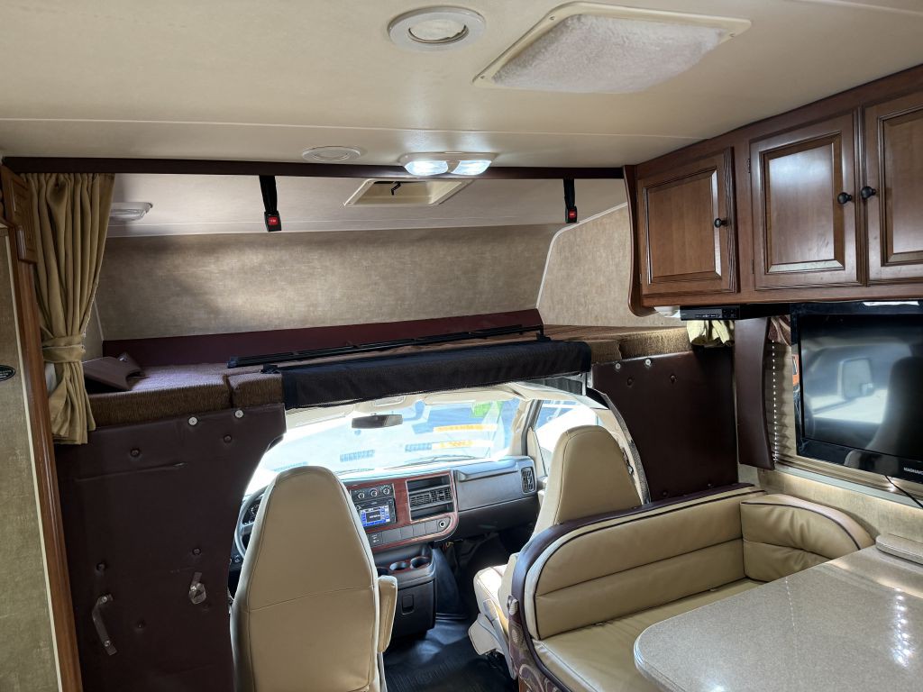 2014 Chevrolet Express Image 58