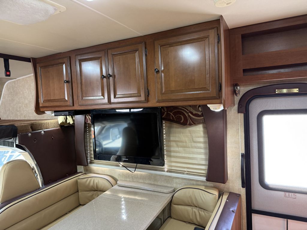 2014 Chevrolet Express Image 59