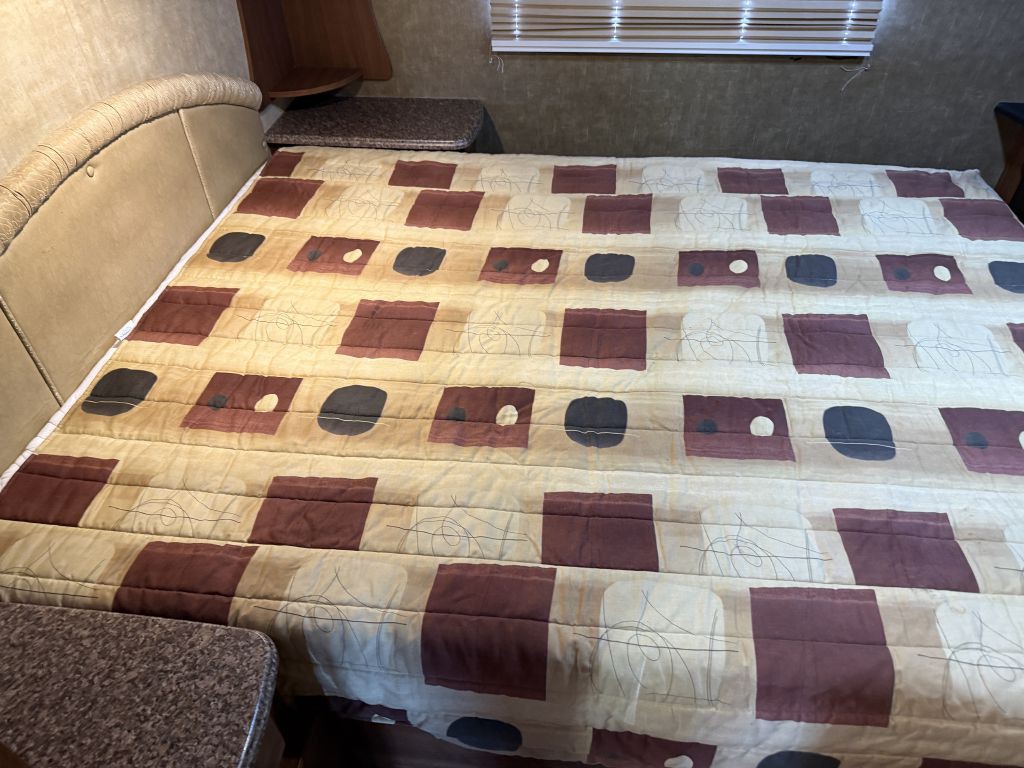 2014 Chevrolet Express Image 84