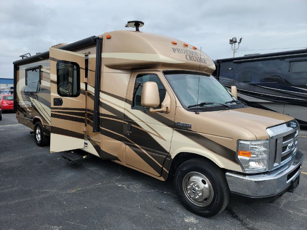 2018 Ford Econoline Image 5