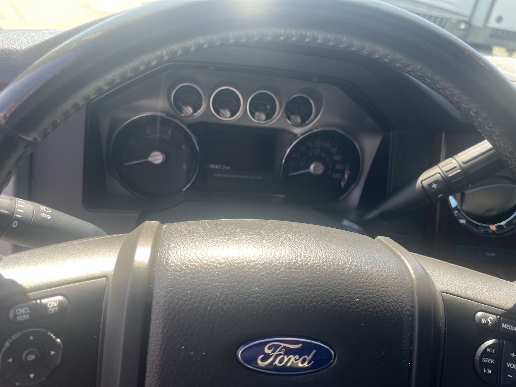 2016 Ford F-350 Image 28