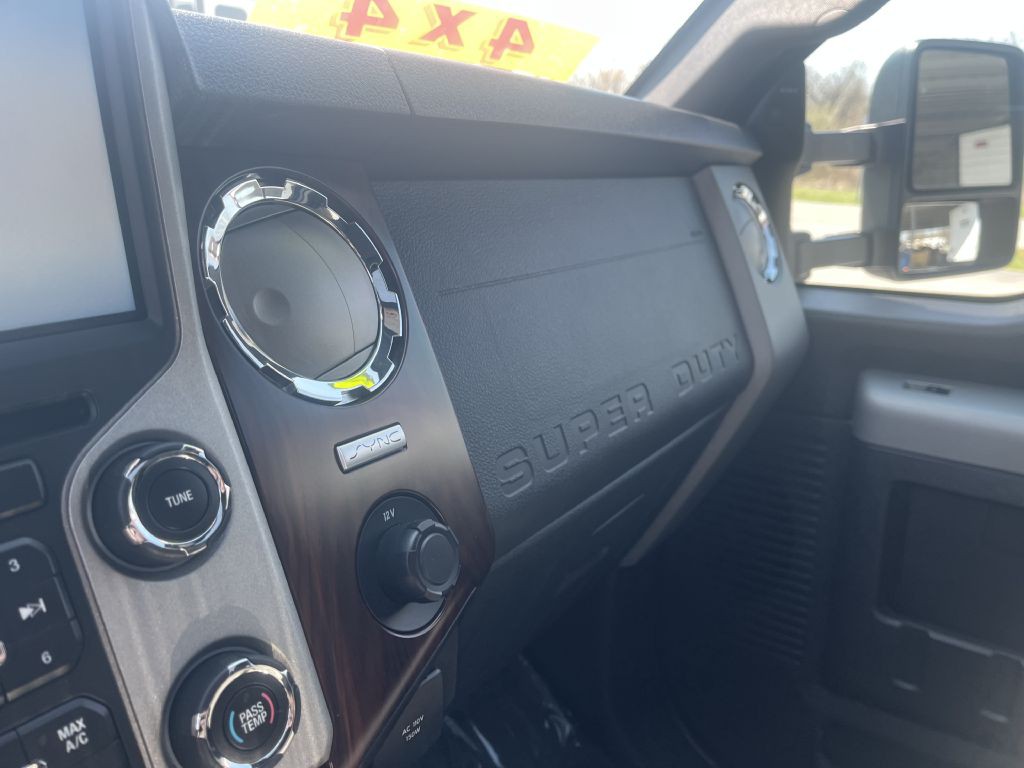 2016 Ford F-350 Image 35