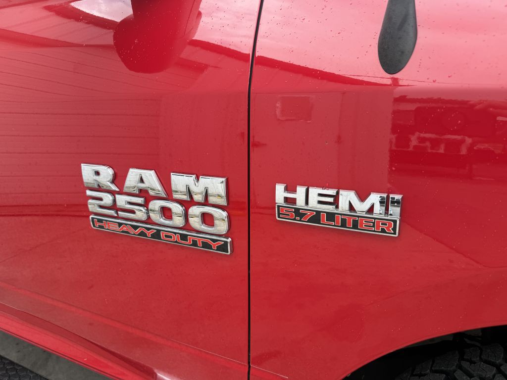 2018 RAM 2500 Image 12