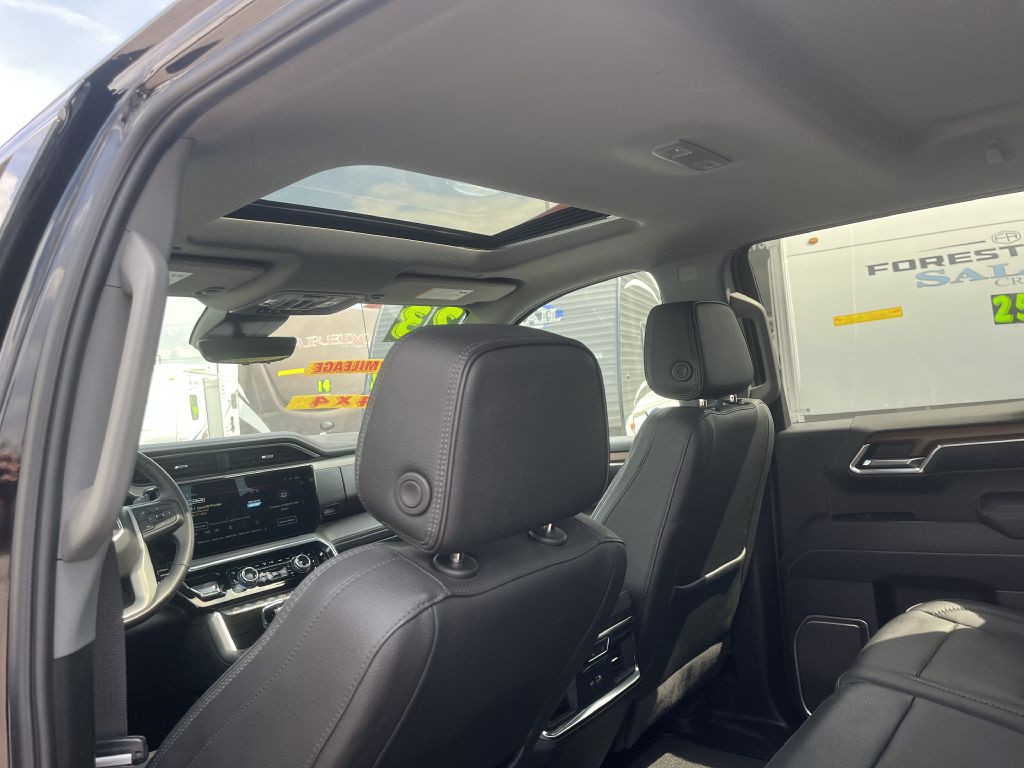 2023 GMC Sierra Image 21