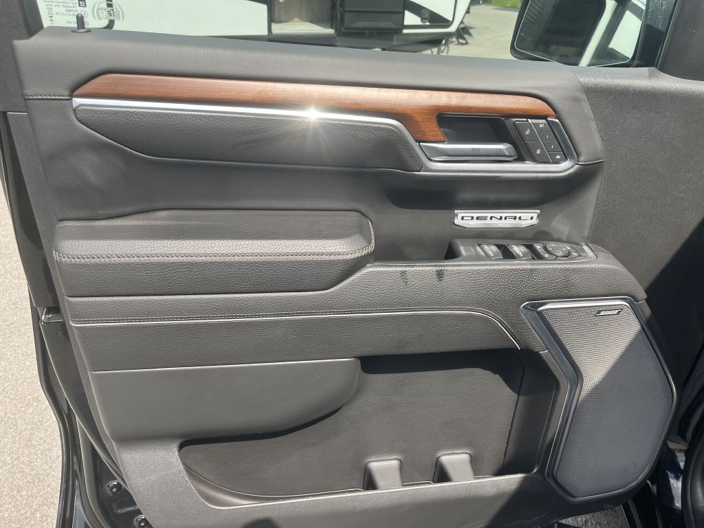 2023 GMC Sierra Image 29