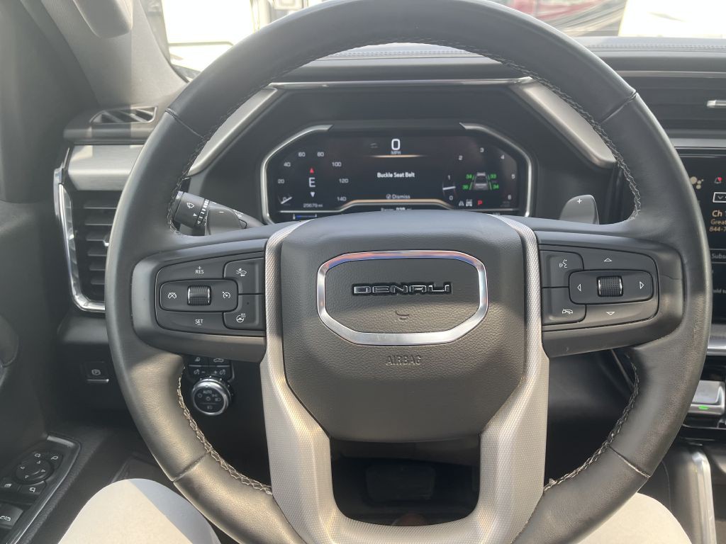 2023 GMC Sierra Image 32