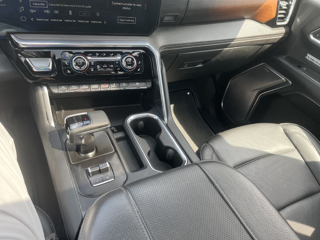 2023 GMC Sierra Image 39