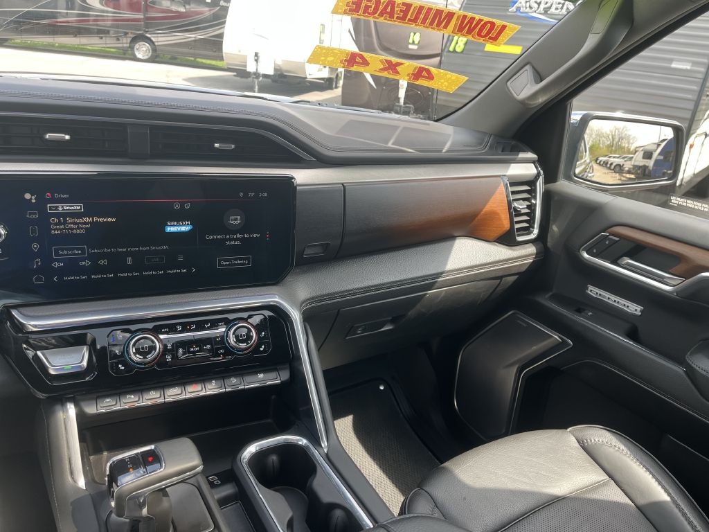 2023 GMC Sierra Image 40