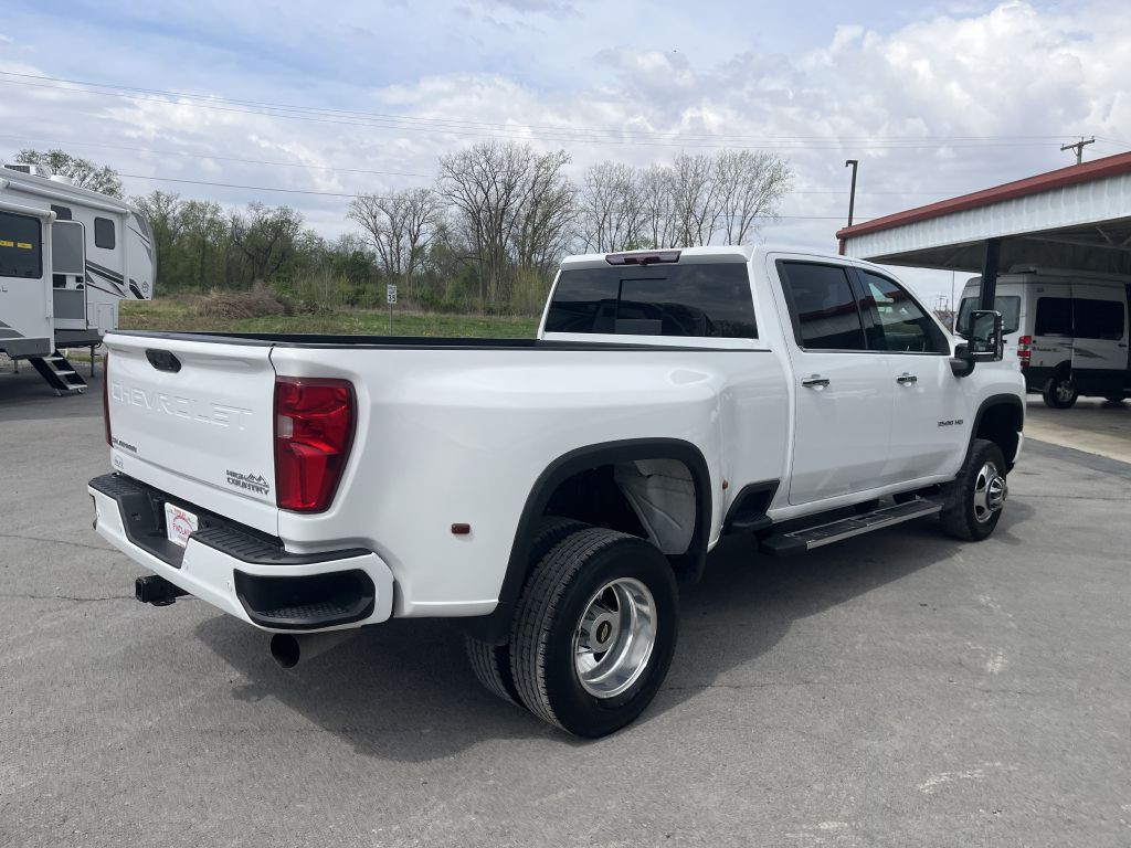 2022 Chevrolet Silverado 1500 Image 12