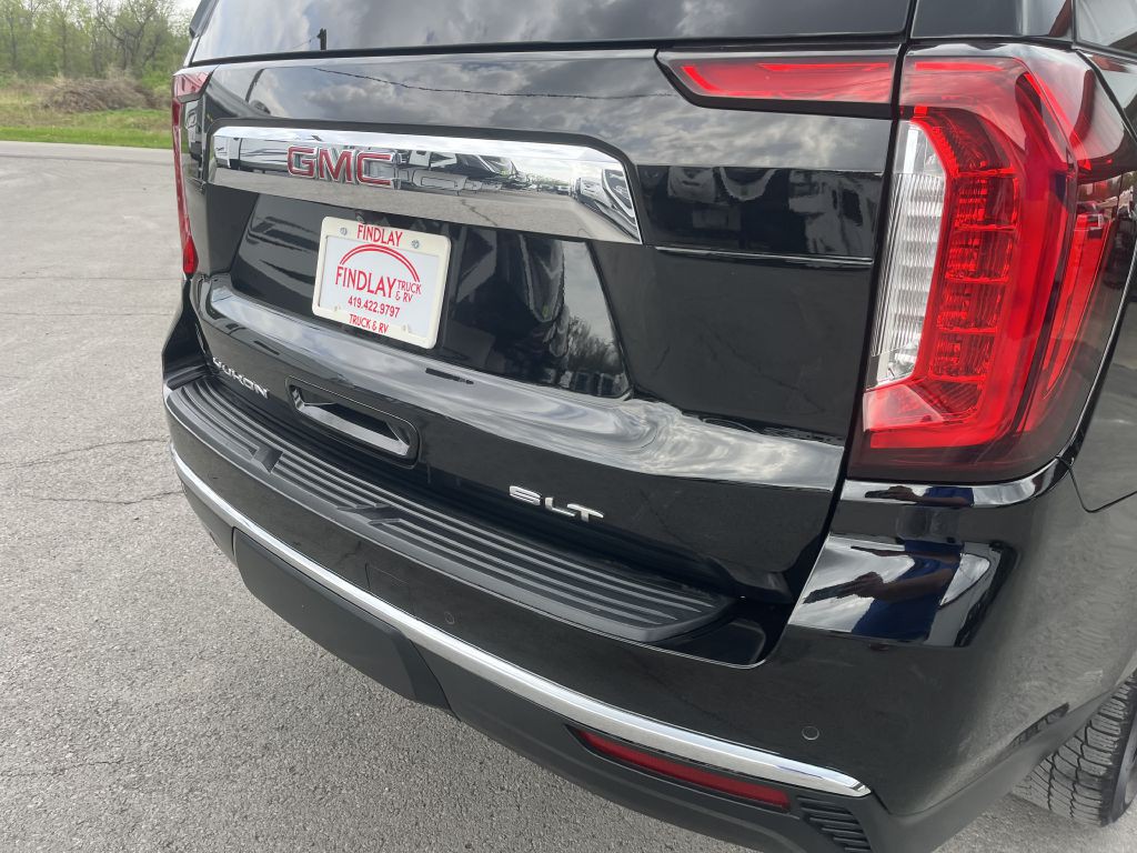 2023 GMC Yukon Image 10