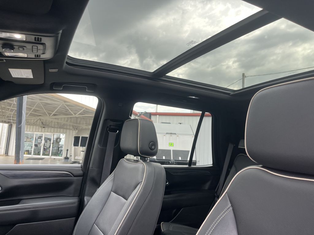 2023 GMC Yukon Image 22