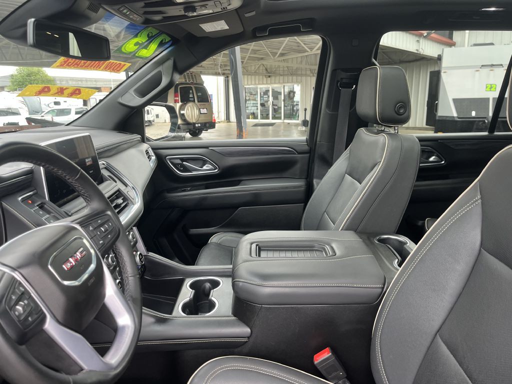 2023 GMC Yukon Image 27