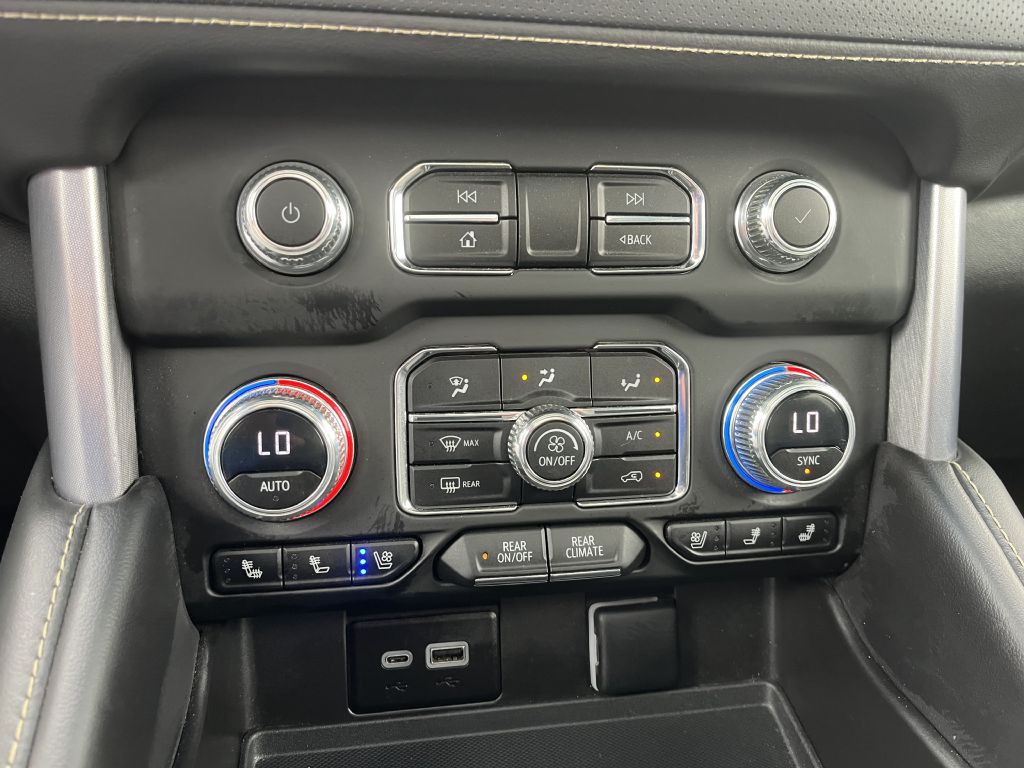 2023 GMC Yukon Image 33
