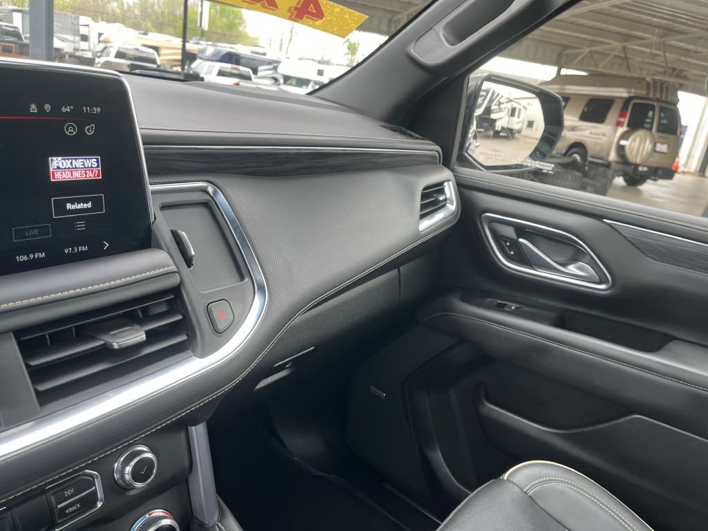 2023 GMC Yukon Image 35