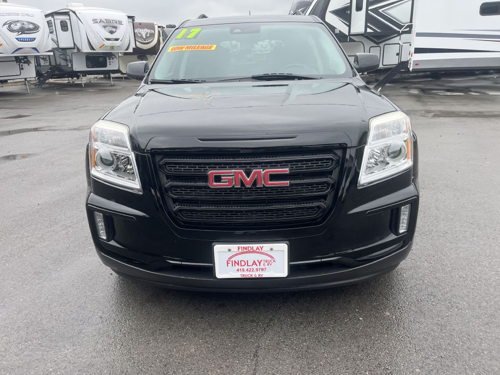 2017 GMC Terrain Image 4
