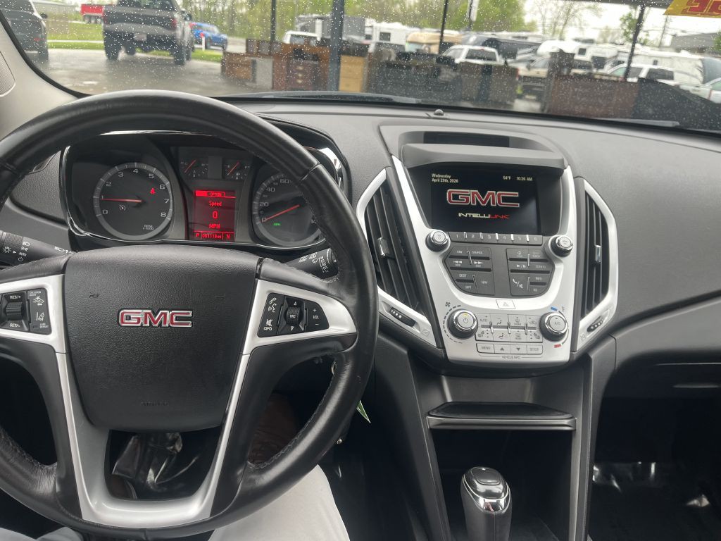 2017 GMC Terrain Image 25