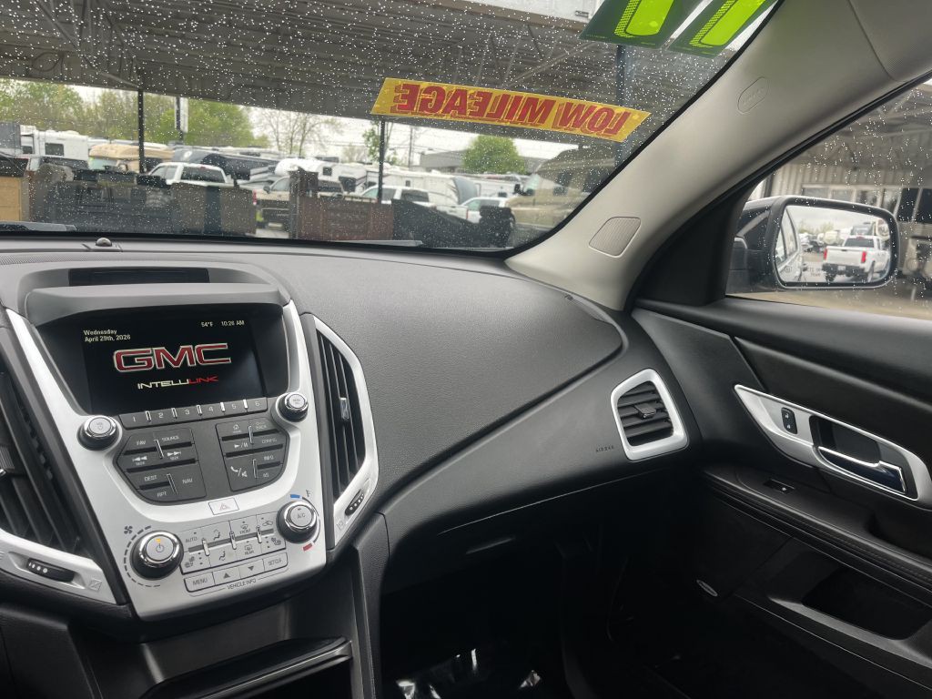 2017 GMC Terrain Image 27