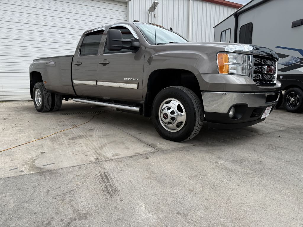 2012 GMC Sierra Image 1