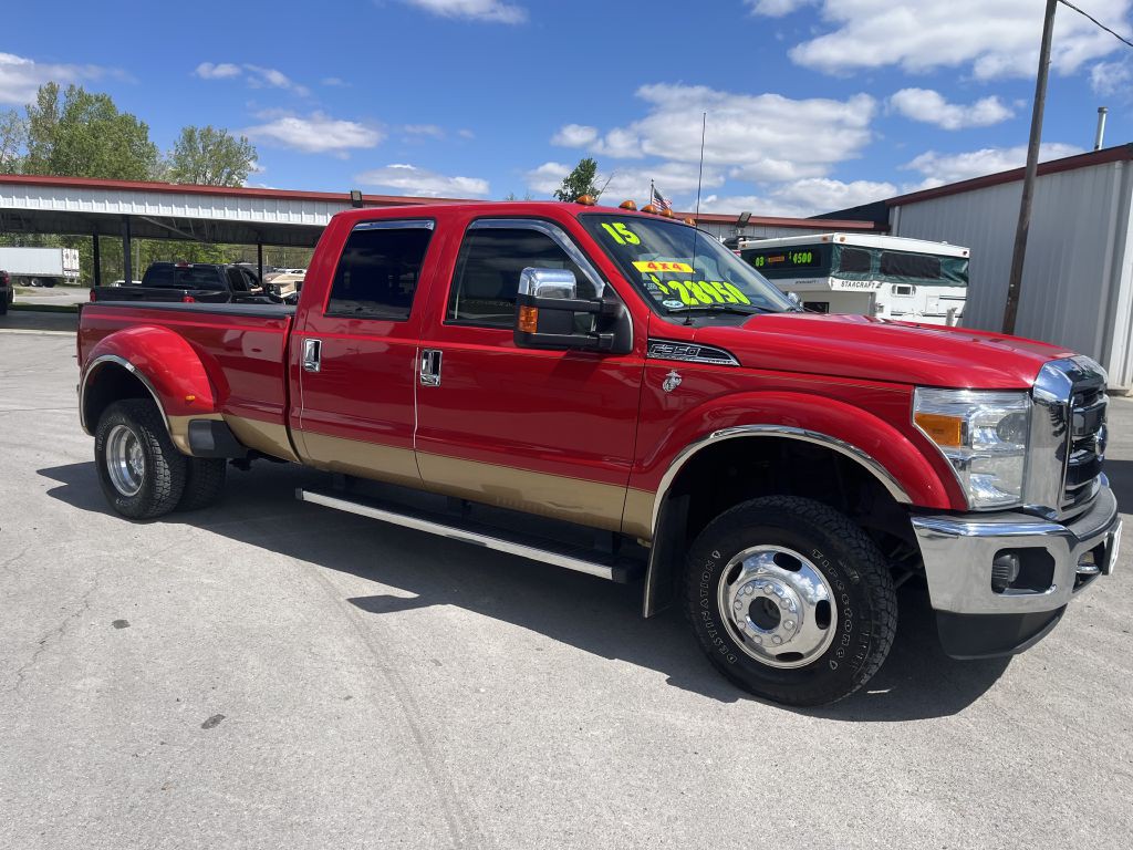 2015 Ford F-350 Image 2