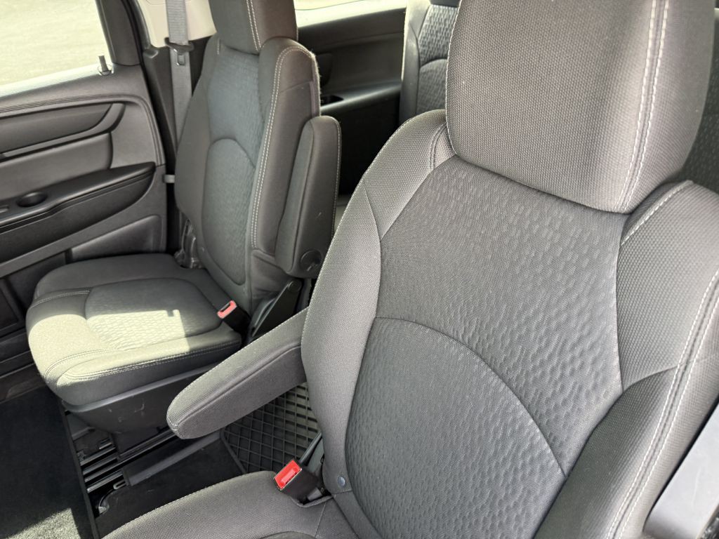 2016 GMC Acadia Image 29