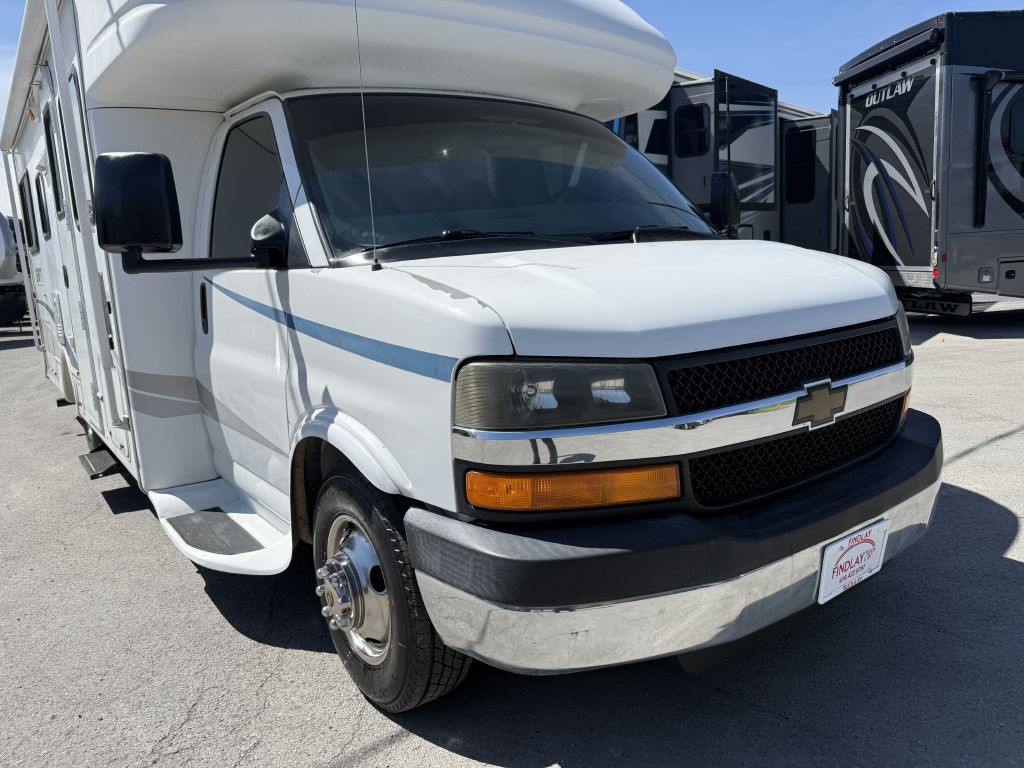 2004 Chevrolet Express Image 4