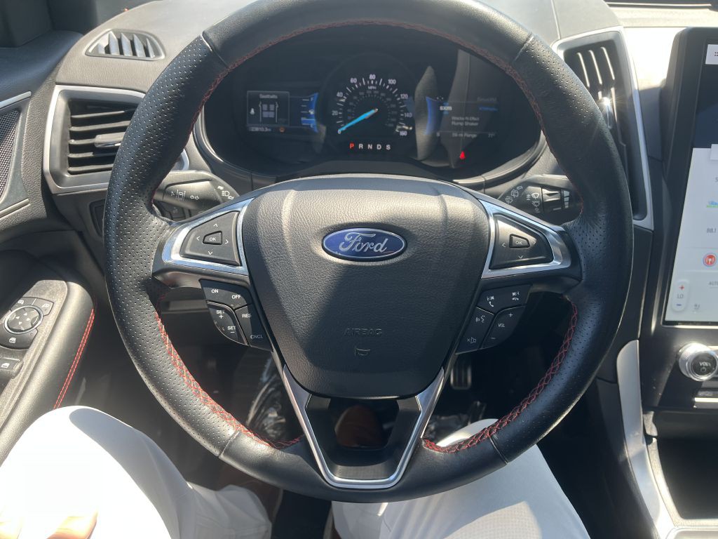 2024 Ford Edge Image 21