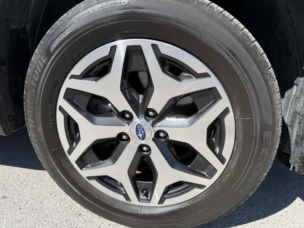 2024 Subaru Forester Image 17