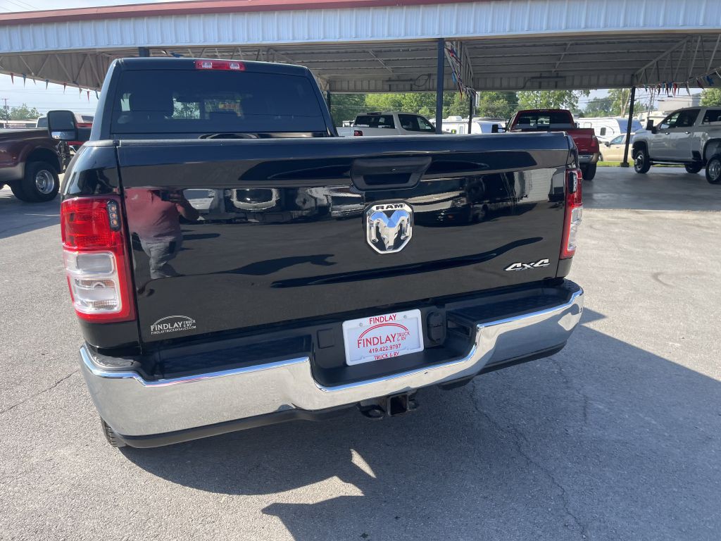 2024 RAM 3500 Image 12