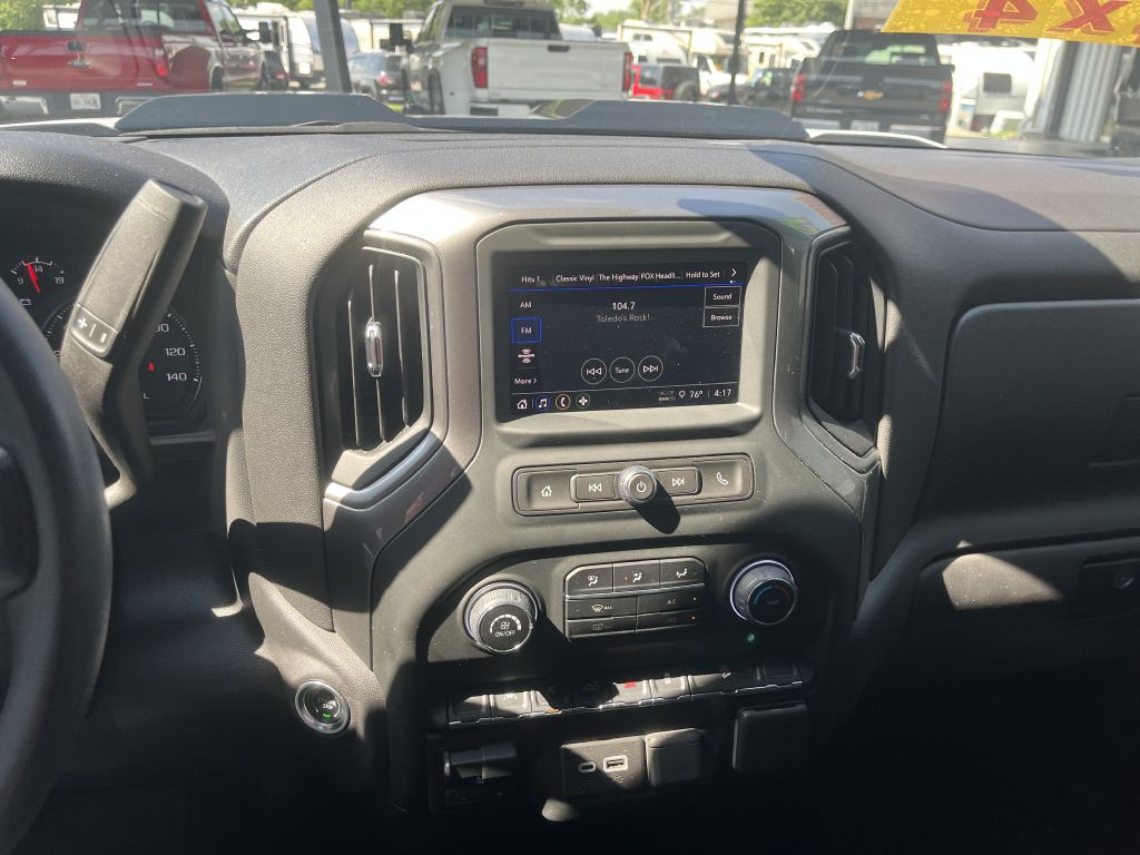 2024 Chevrolet Silverado 1500 Image 25