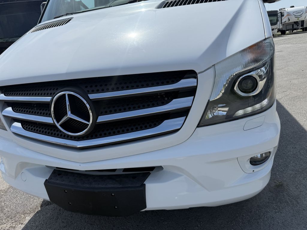 2018 Mercedes-Benz Sprinter Image 4