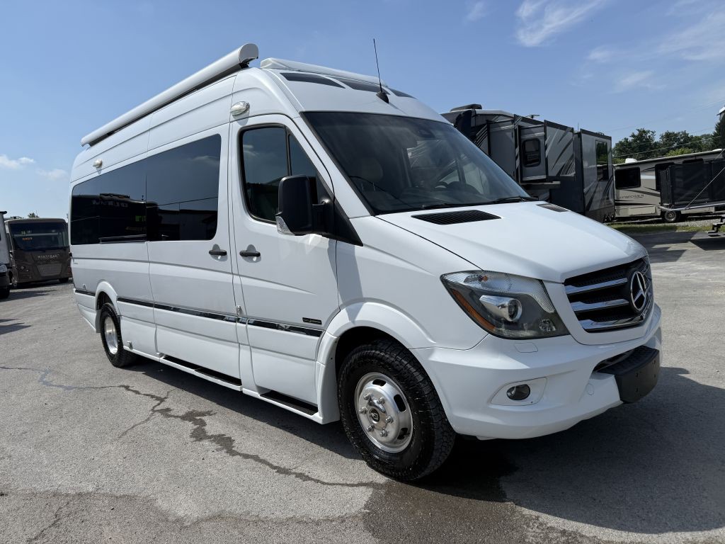 2018 Mercedes-Benz Sprinter Image 28