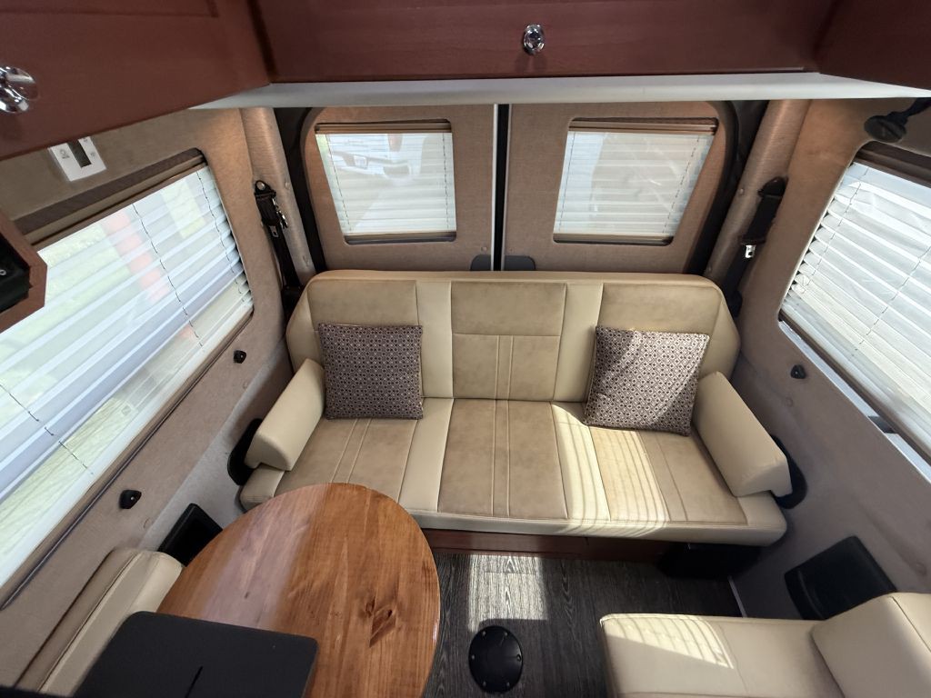2018 Mercedes-Benz Sprinter Image 33
