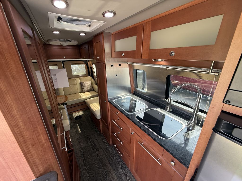 2018 Mercedes-Benz Sprinter Image 35
