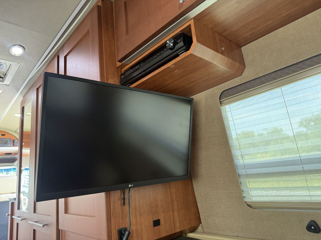 2018 Mercedes-Benz Sprinter Image 43