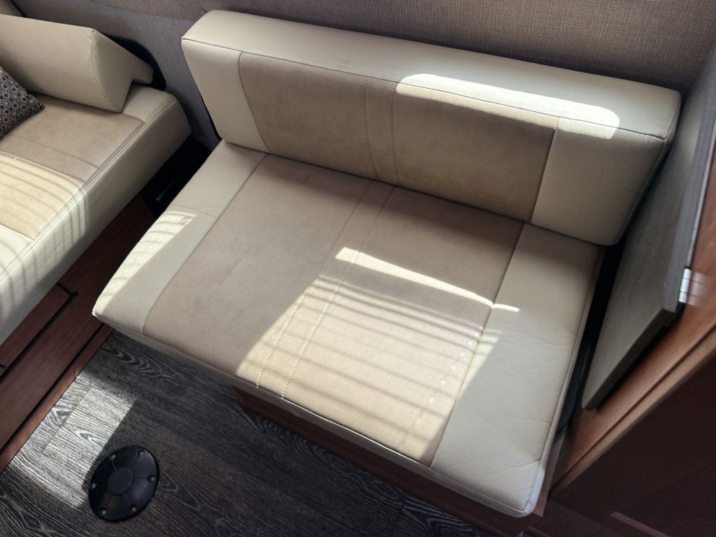 2018 Mercedes-Benz Sprinter Image 47