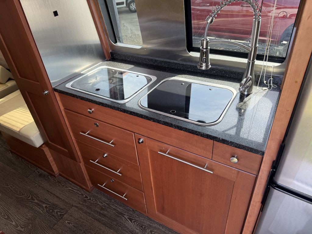 2018 Mercedes-Benz Sprinter Image 56