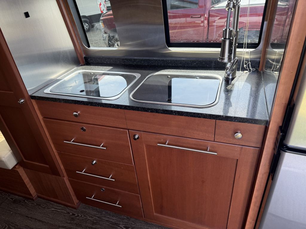 2018 Mercedes-Benz Sprinter Image 59