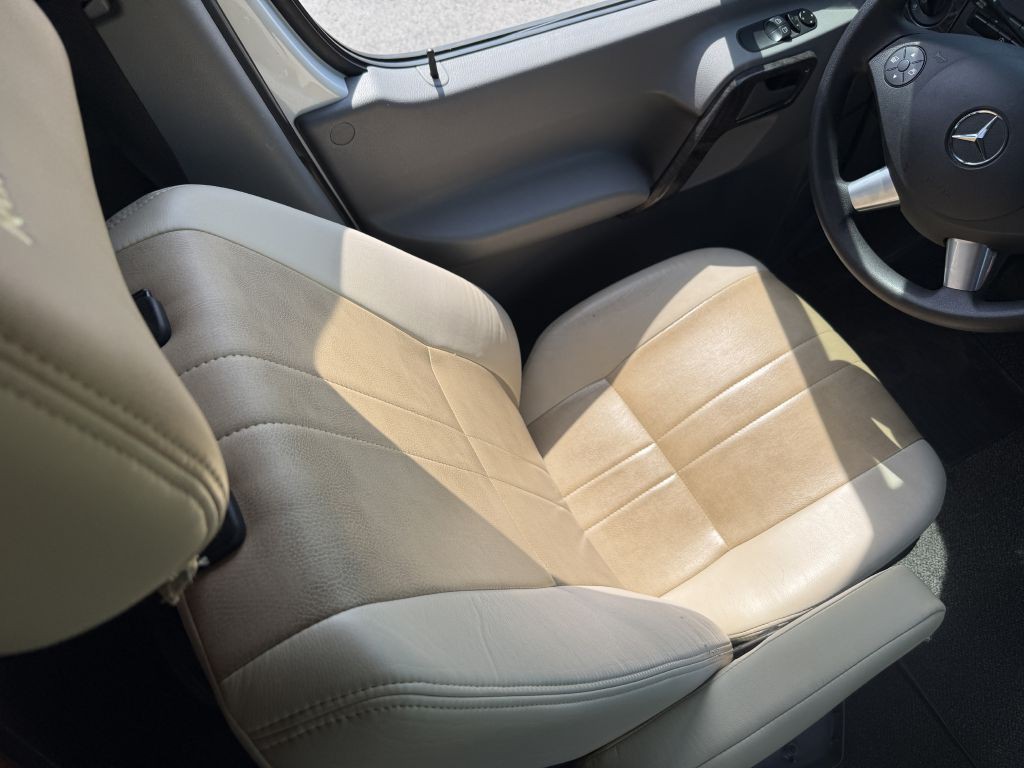 2018 Mercedes-Benz Sprinter Image 65
