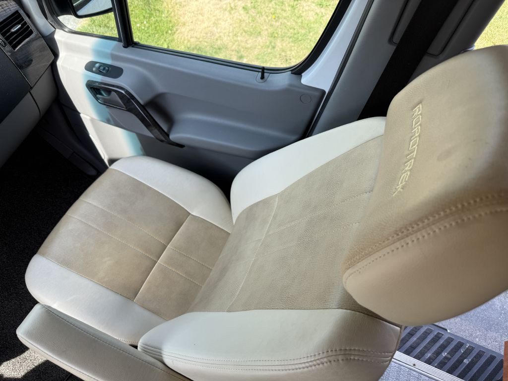 2018 Mercedes-Benz Sprinter Image 66
