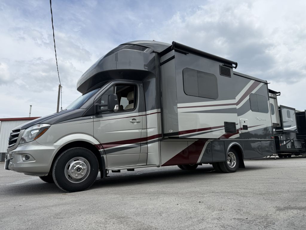 2019 Mercedes-Benz Sprinter Image 1