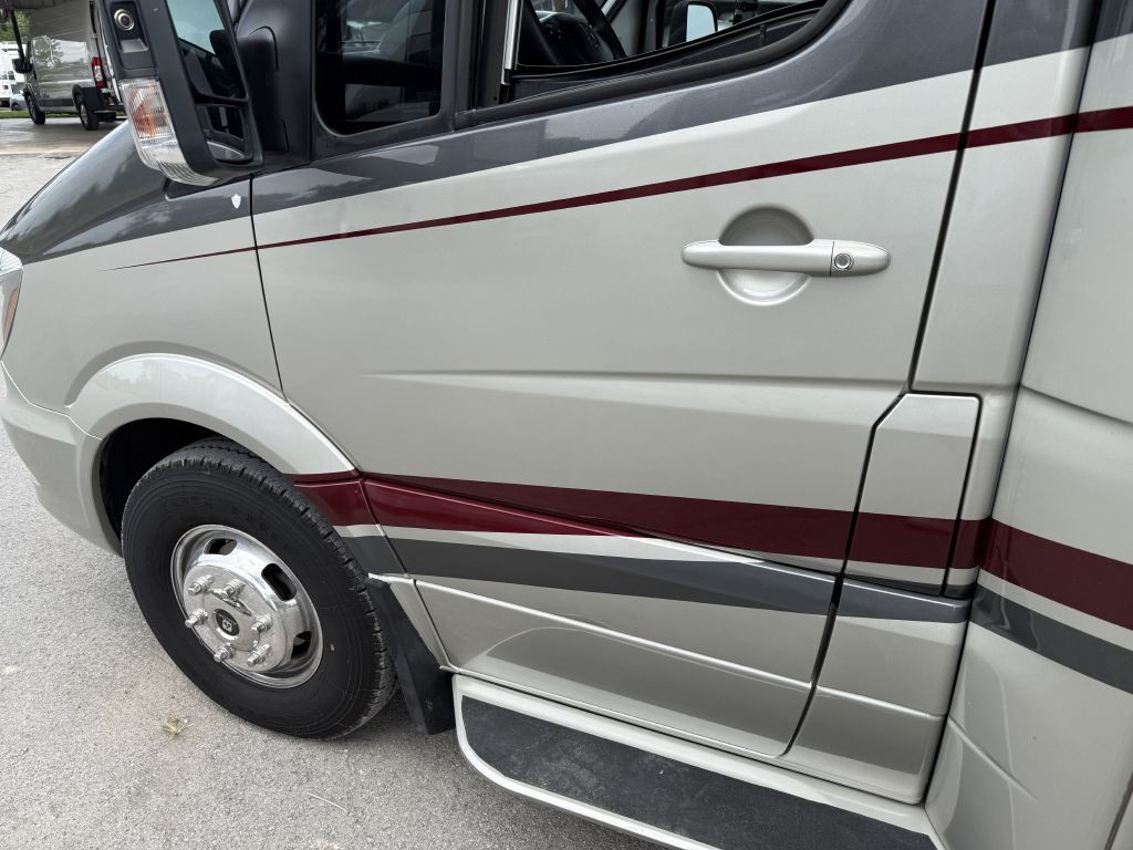 2019 Mercedes-Benz Sprinter Image 8