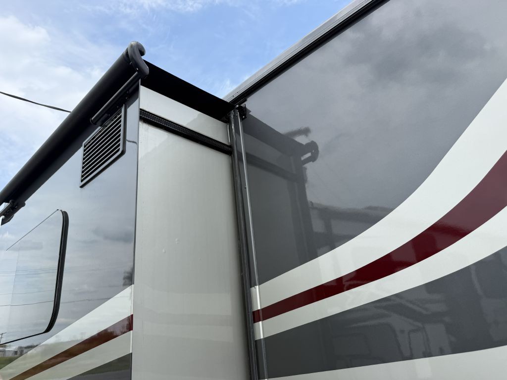 2019 Mercedes-Benz Sprinter Image 11